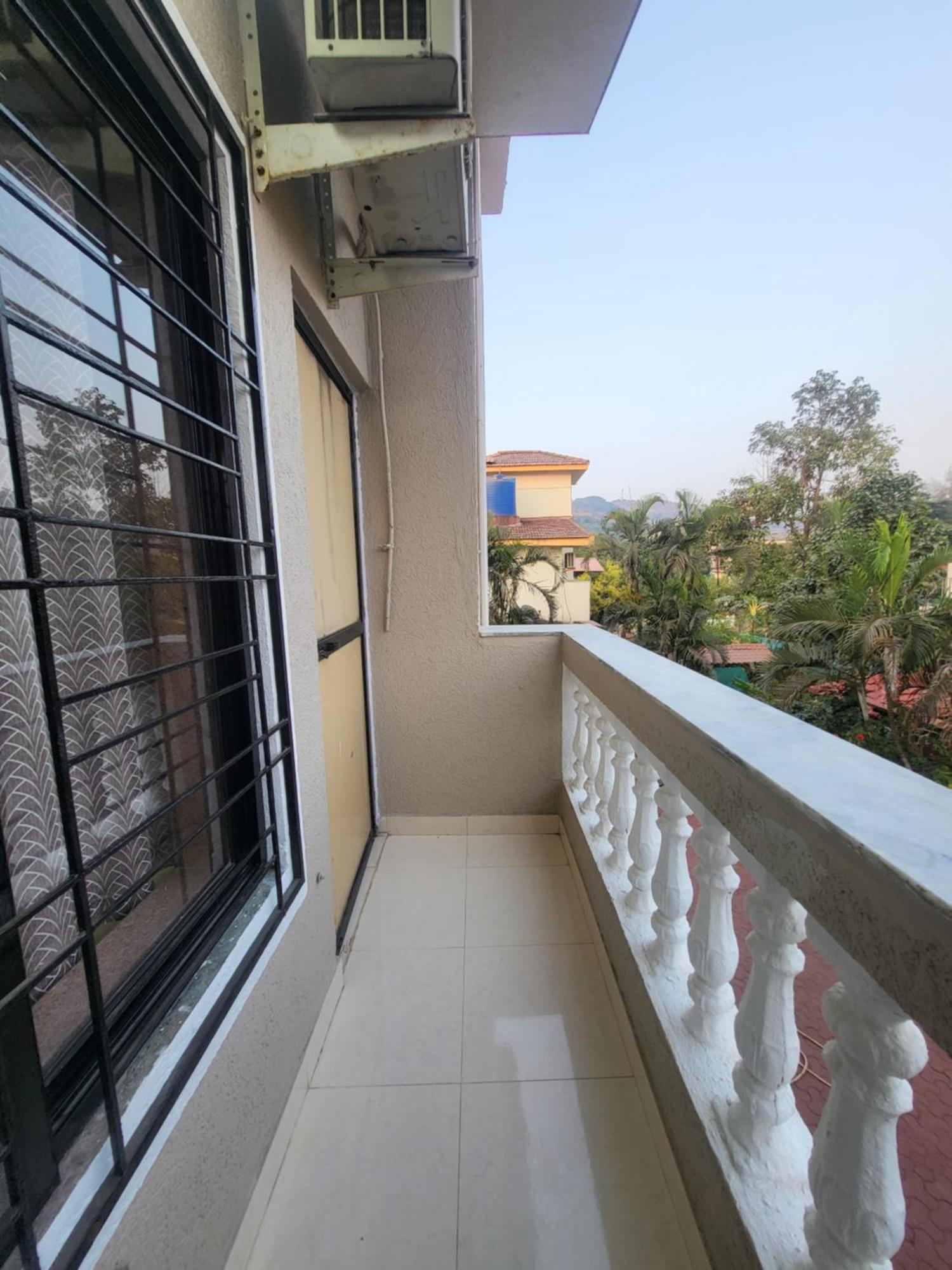 The Perfect Stays Para Disco Big Pool Cricket Turf Villa Lonavala Exterior foto